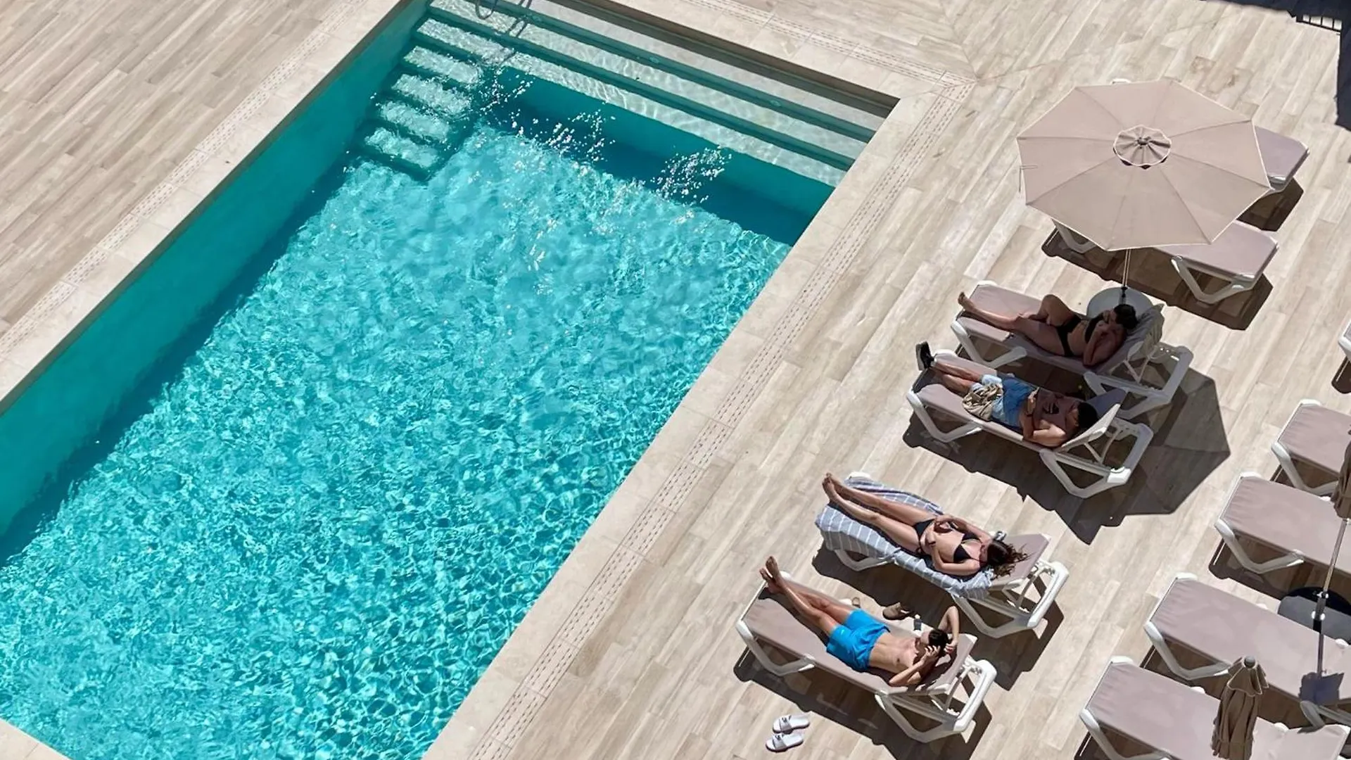 Lets Holidays Sea Views Apartment & Pool In Sa Gabarra トッサ・デ・マール