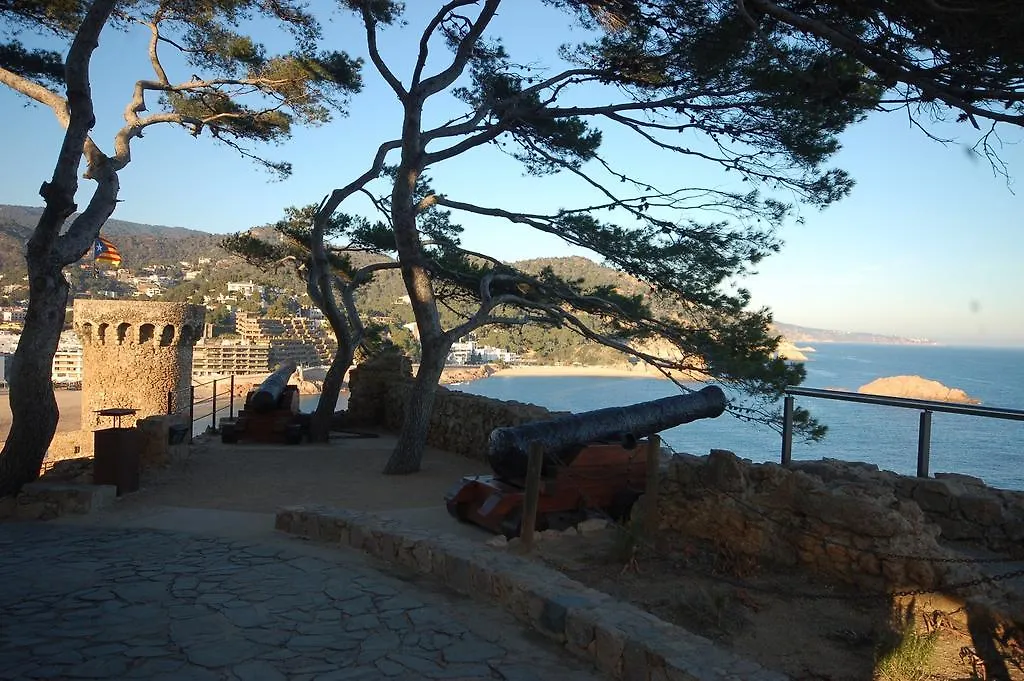 Lets Holidays Sea Views Apartment & Pool In Sa Gabarra トッサ・デ・マール